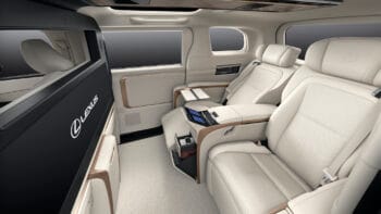 Lexus LM 500h VIP 4 chỗ - Ảnh 24