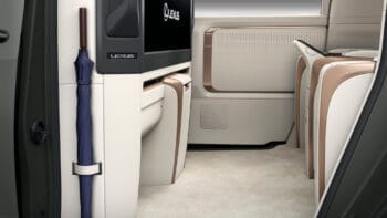 Lexus LM 500h VIP 4 chỗ - Ảnh 7