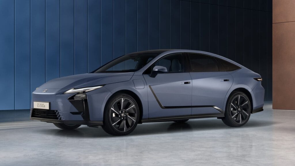 Giá bán Lexus ES 2026 Hoàn toàn mới