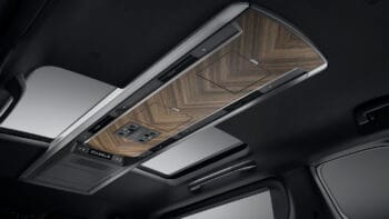Lexus LM 500h 6 chỗ 32 Nội thất LM 500h 6 chỗ Màu Đen Black - Lexus Trung Tâm Sài Gòn