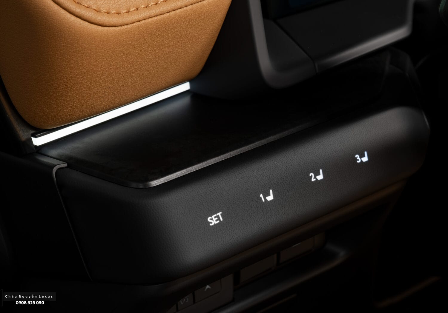 Hệ thống nút bấm điều hòa chuyển sang dạng nút cảm ứng thông minh Responsive Hidden Switches ẩn dưới bề mặt táp-lô